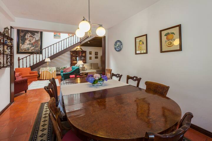 Casa com piscina gallery image 5