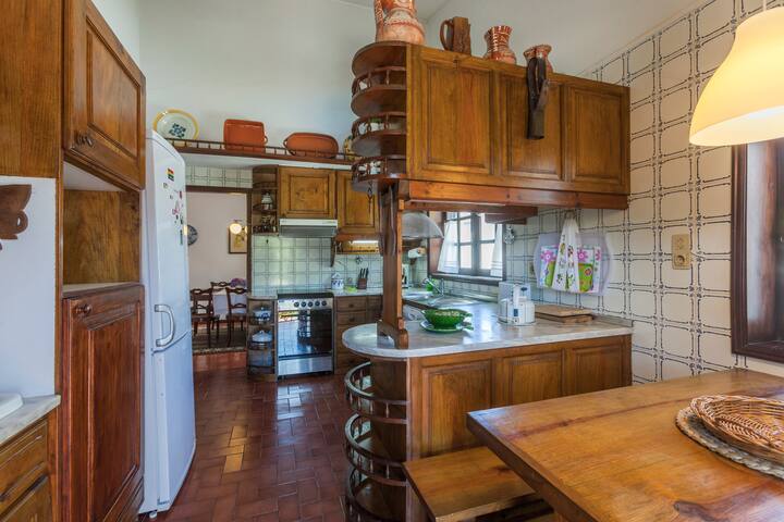 Casa com piscina gallery image 4