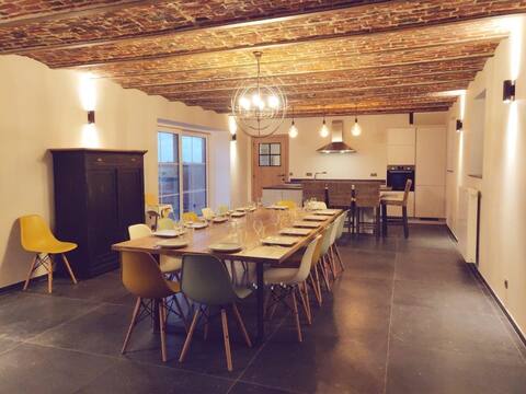 Gite La Tilette- gite for 12 people +3 baby beds