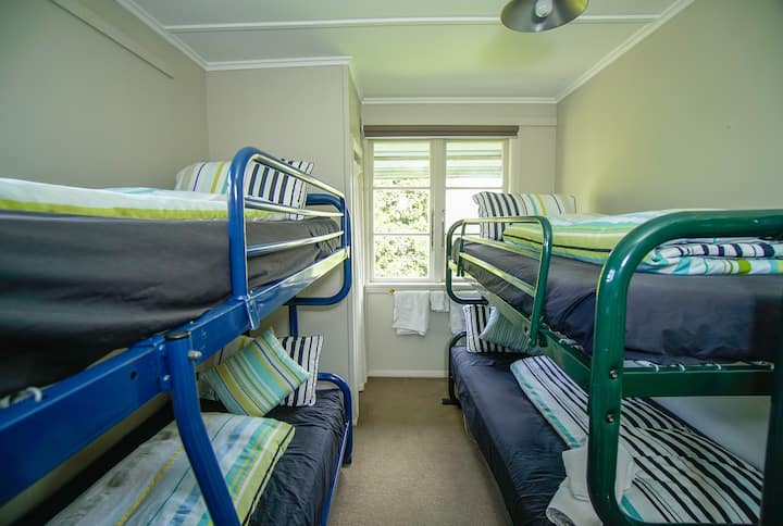 Mahaanui Cottage bunk room.