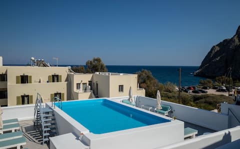 Studio private 1min. from the sea