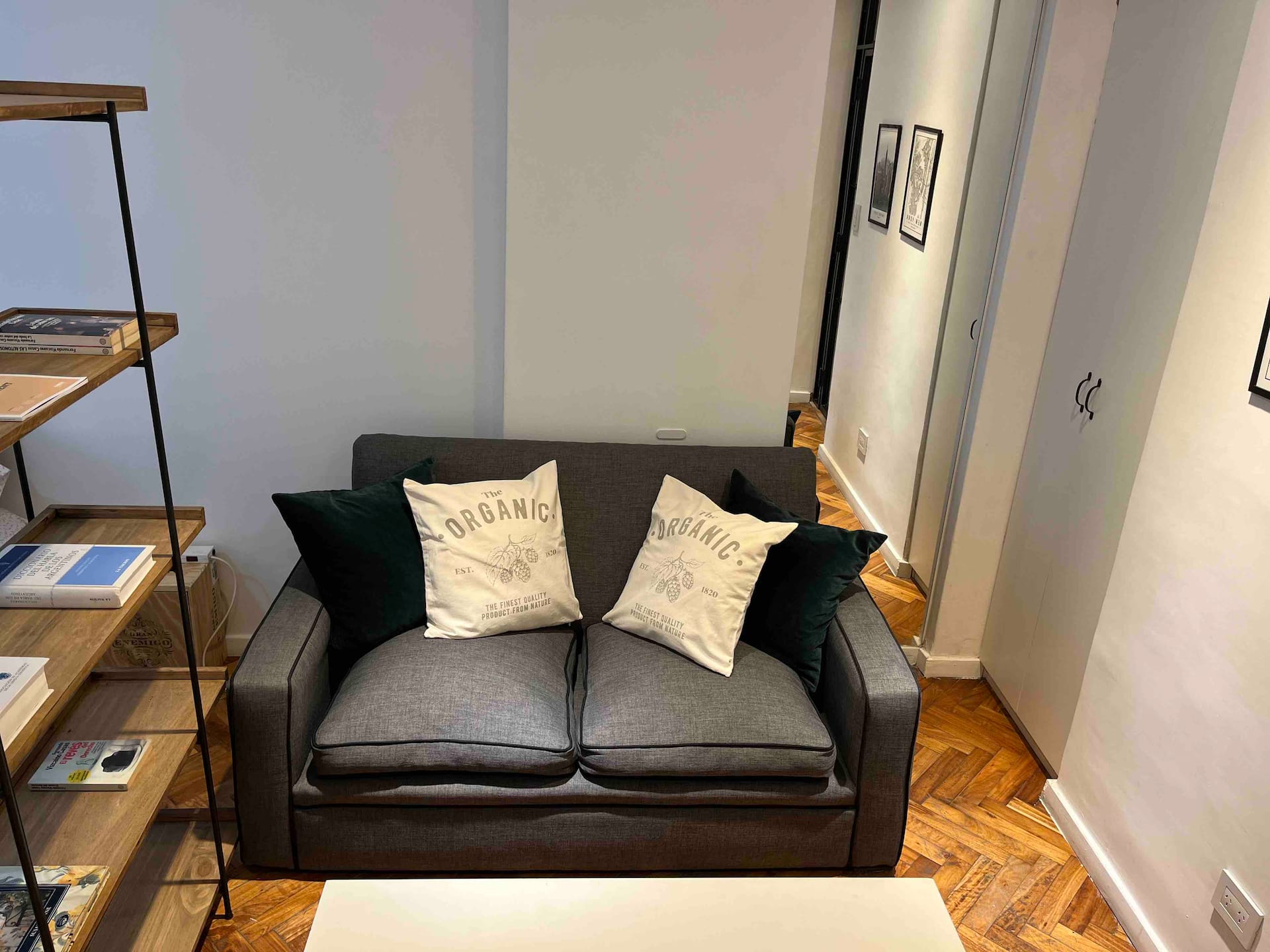 One-bedroom apartment in Palermo