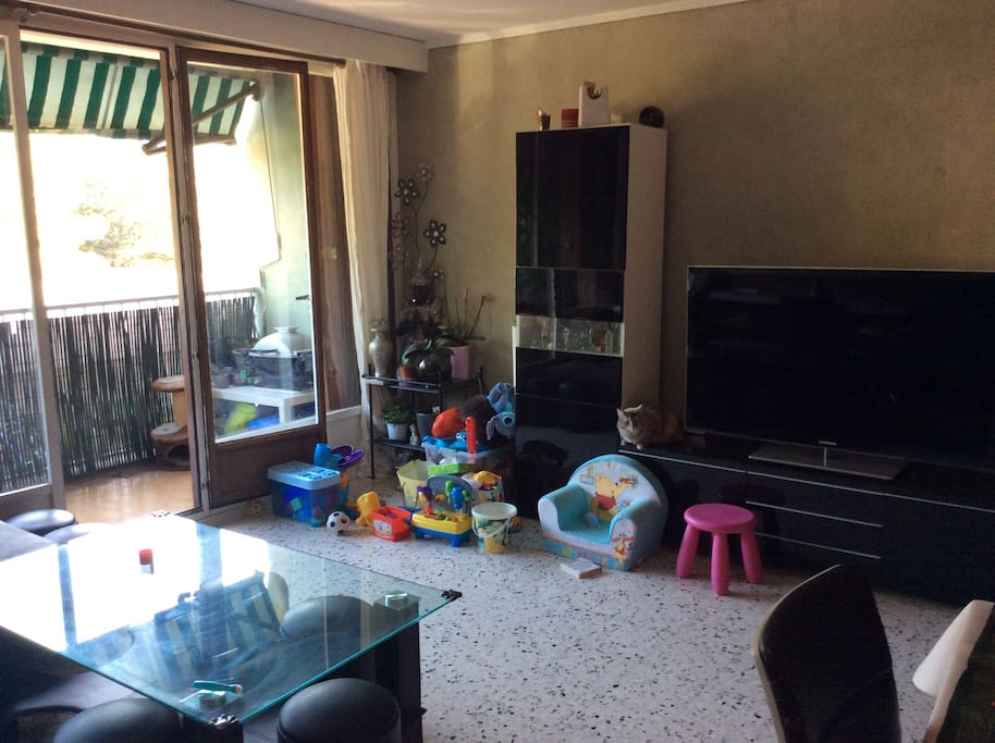 Grande télé table à manger pour 6 personne table basse