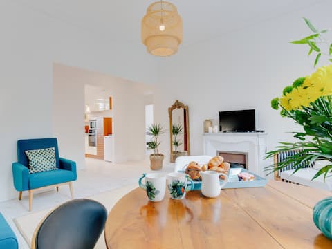 Garden Apartment in a Castle 1st floor