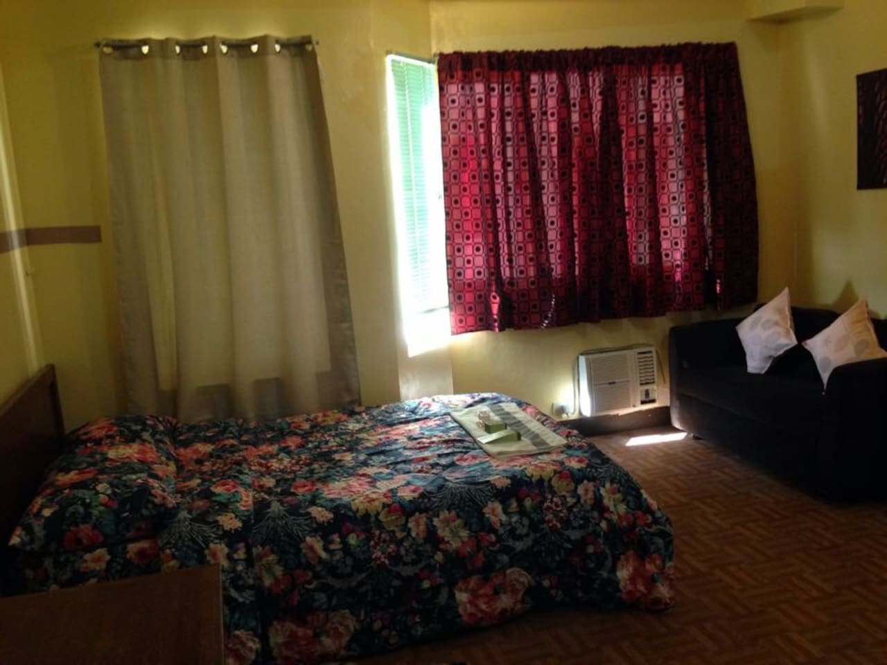 Studio Condominium in Manila Condominiums for Rent in Manila, Metro