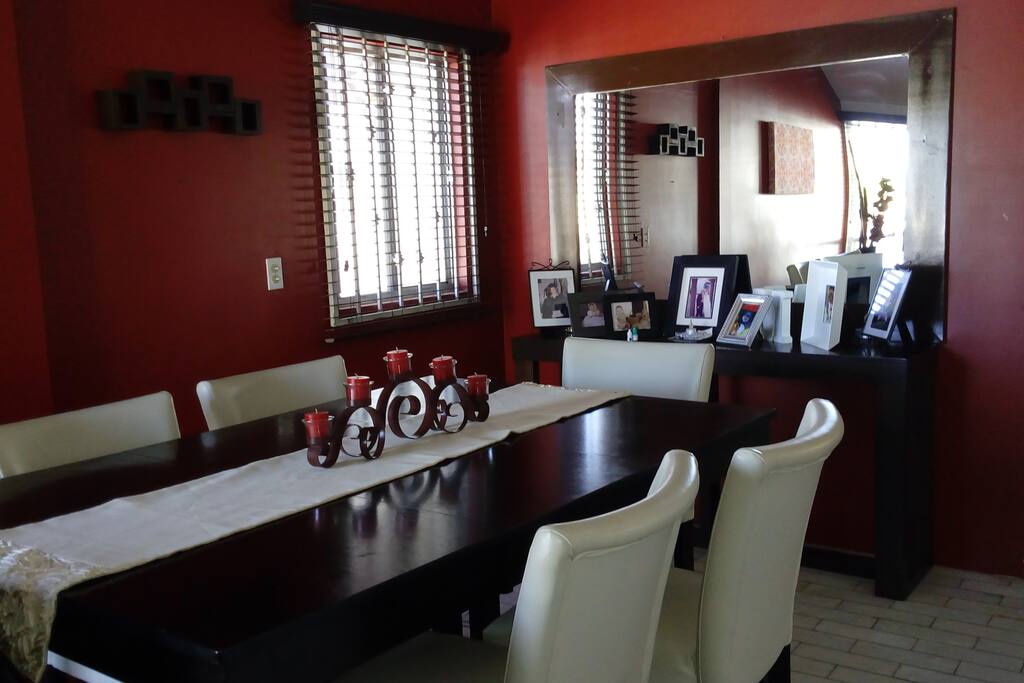 COMEDOR! DEL CUAL PUEDEN DISPONER PARA TOMAR SUS ALIMENTOS!
