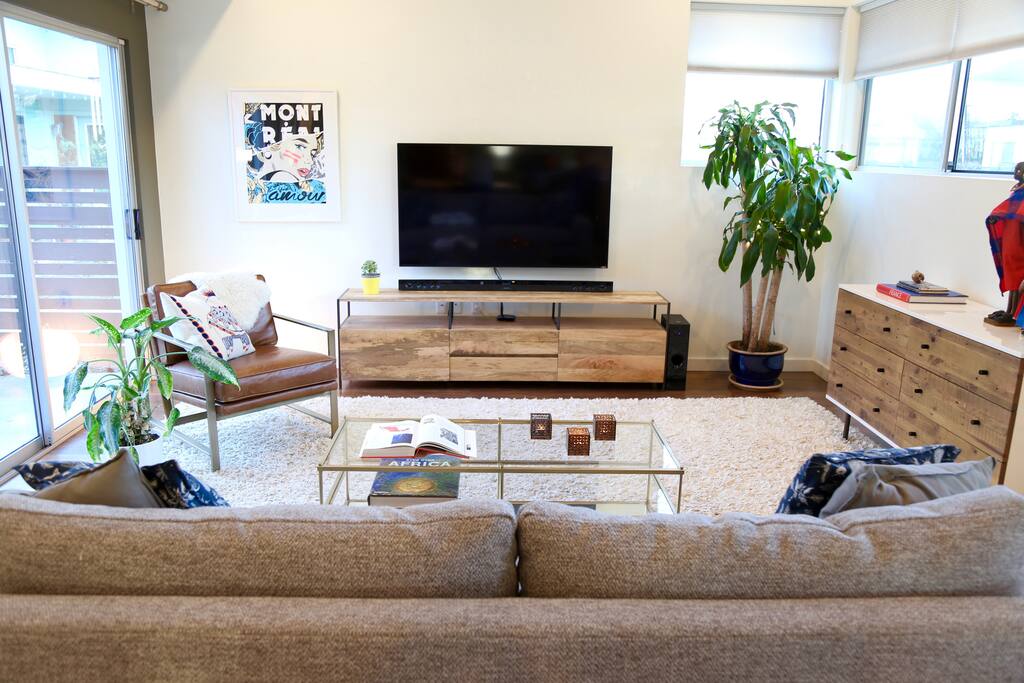 Abundant light and natural accents create a space that soothes the soul.