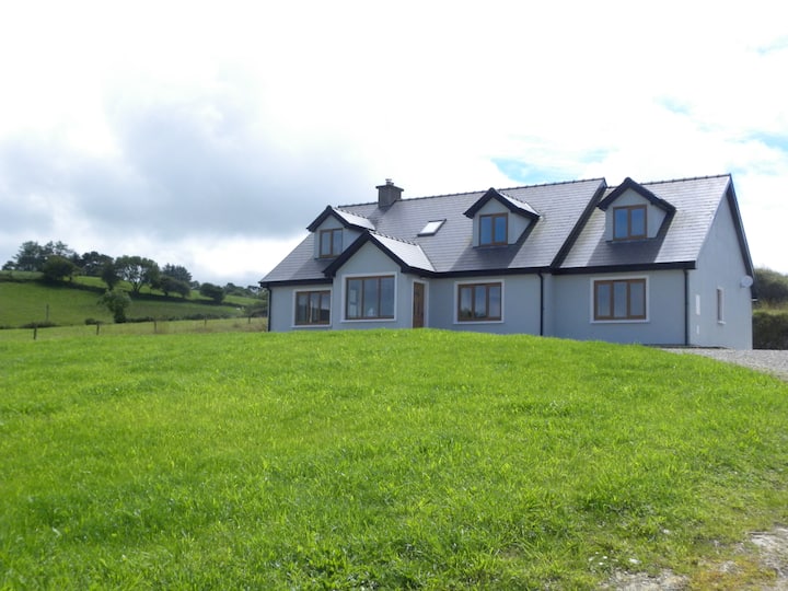 Hut site in Doire An Aonaigh