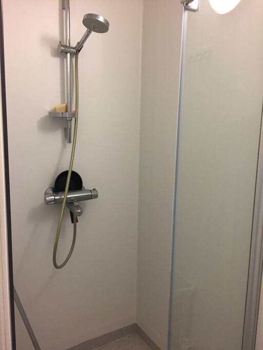 Bathroom, 2nd floor