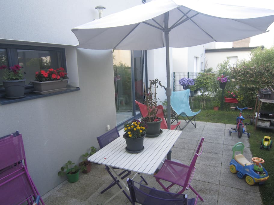 Salon de jardin sur la terrasse