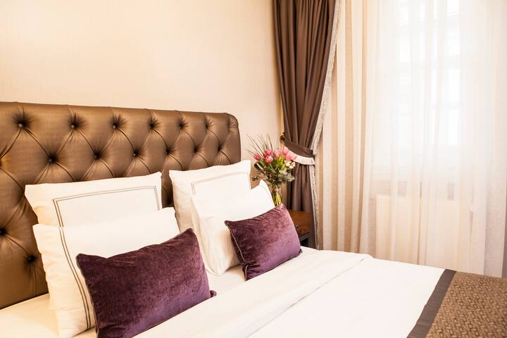 Deluxe Two Bedroom Apartment Pera Flats gallery image 2