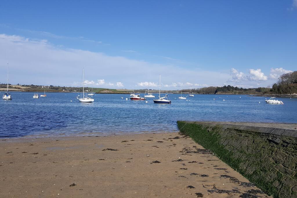 Cale de la Landriais - 500m - Plage
Grève de Garel - 1 km - Plage
Grève de la Gautier - 400m