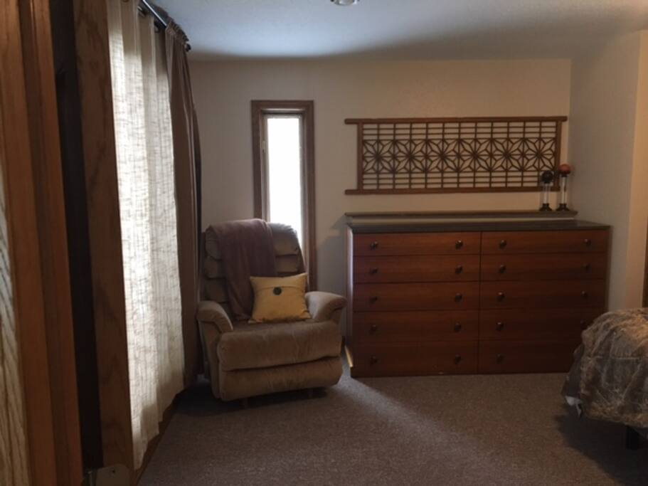Queen Room View from Entrance