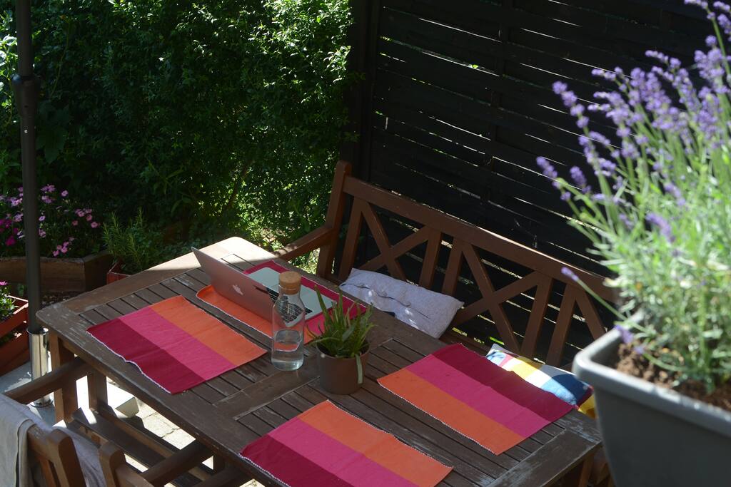 A nice place to have lunch and dinner or for working.
