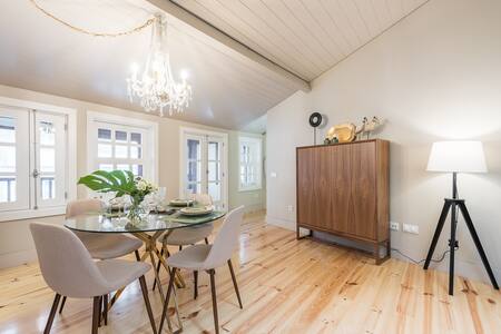 Casa da Cera da Porta da Vila