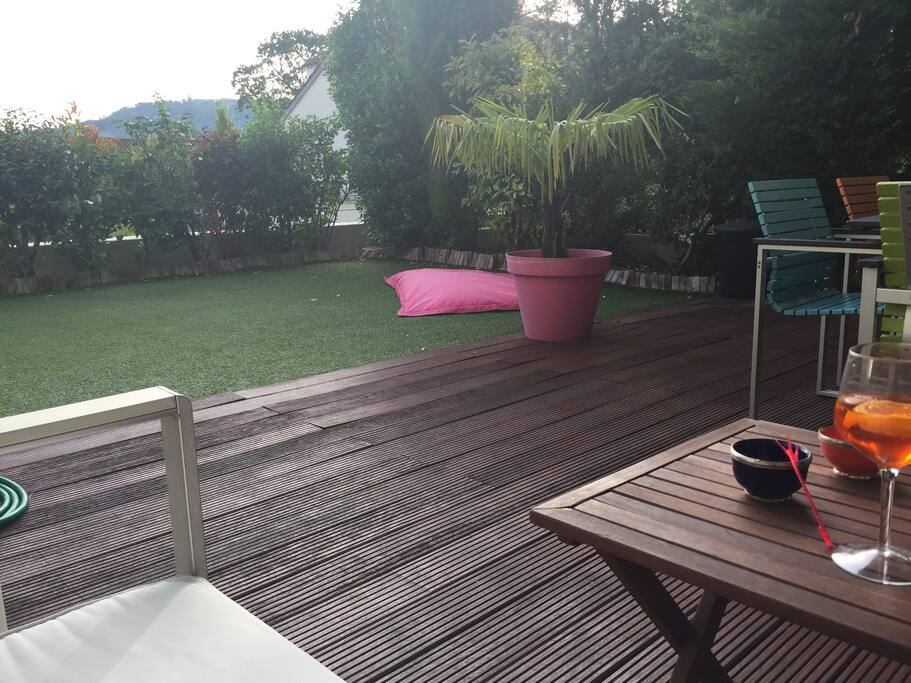 Terrasse
Spritz en option :)