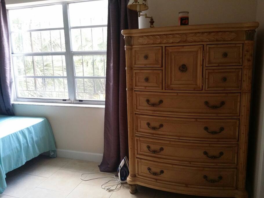 Well lit room/ view to pool with armor