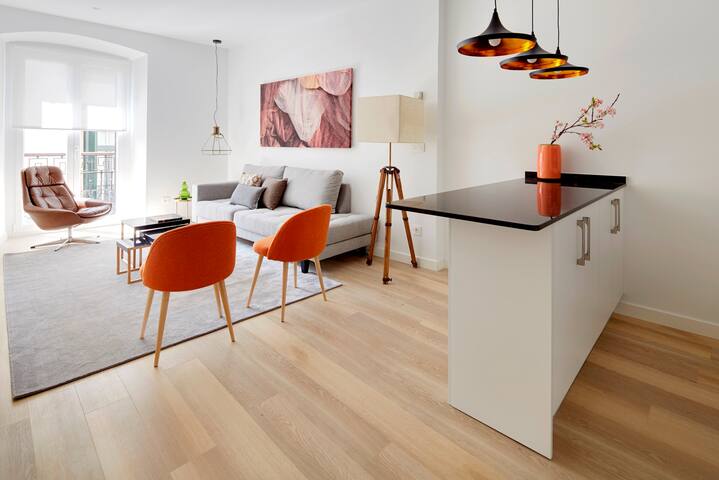 Kaia by FeelFreeRentals gallery image 2