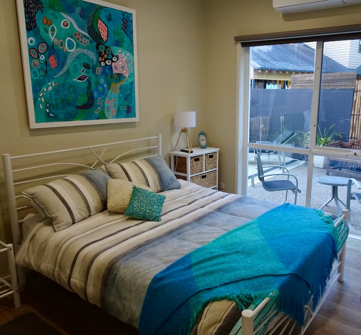 Chumba chako cha kulala kilicho na godoro la Bata la Kulala la kifahari