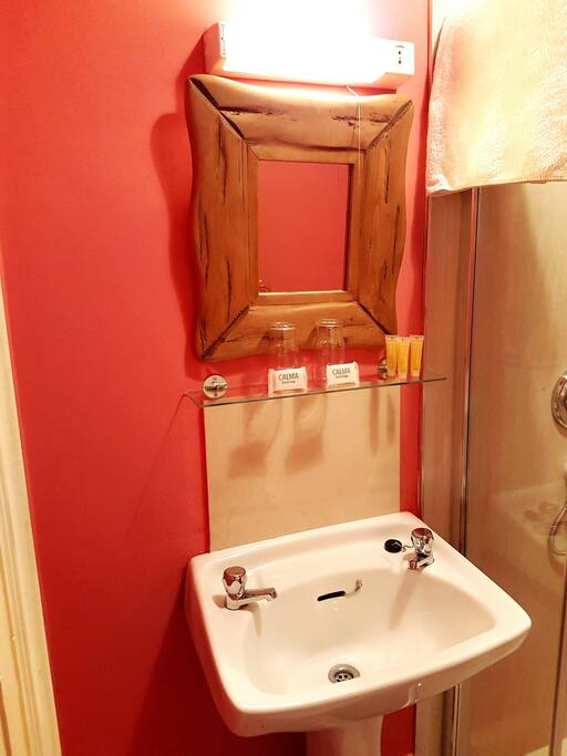 Ensuite