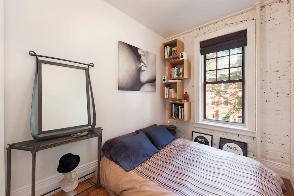 Bedroom. And marble Caesar with Charlie’s hat.