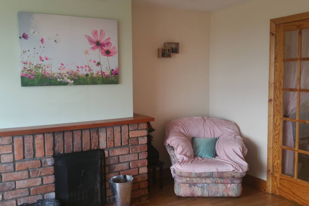 Sitting room with real fire