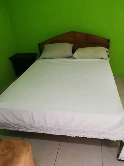Cama matrimonial
