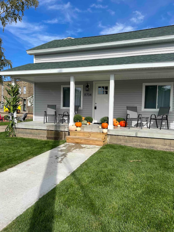 Abby's Downtown Port Austin Houses for Rent in Port Austin, Michigan