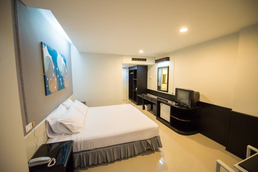 Double Bed