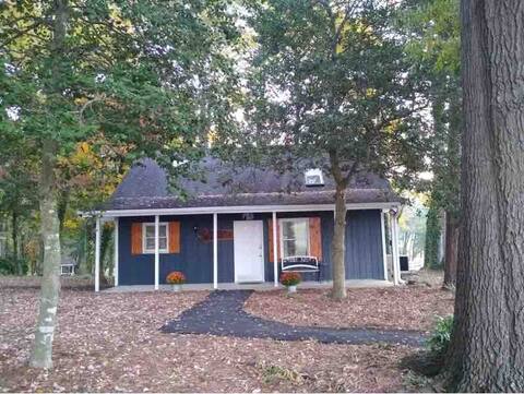 Hillbilly Hideout
