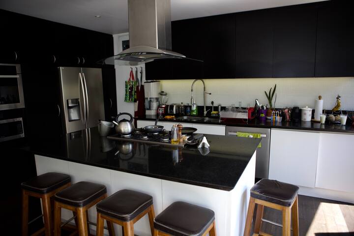 LUXURY TERRACE APARTMENT IN THE HEART OF CONDESA gallery image 3