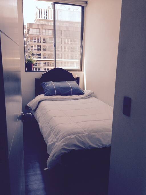 Dormitorio pequeño