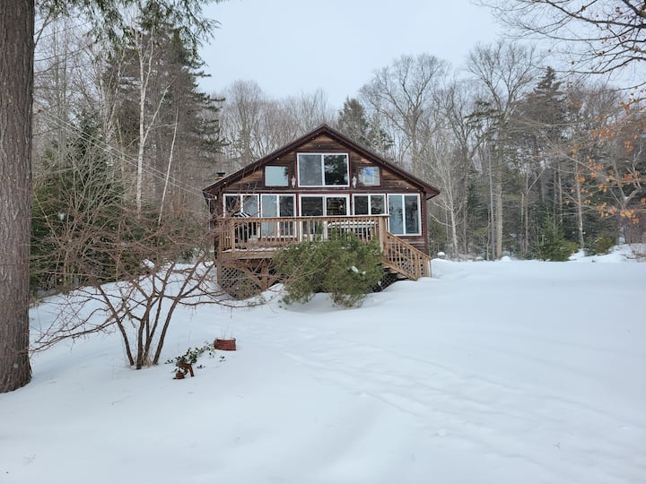 Cabin at Cricket Cove, Maidstone Lake Vt. Cabins for Rent in