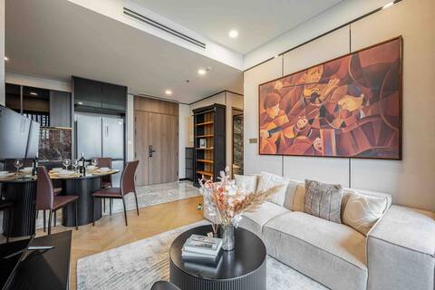 The perfect 2br for business in Lumiere by Raymond