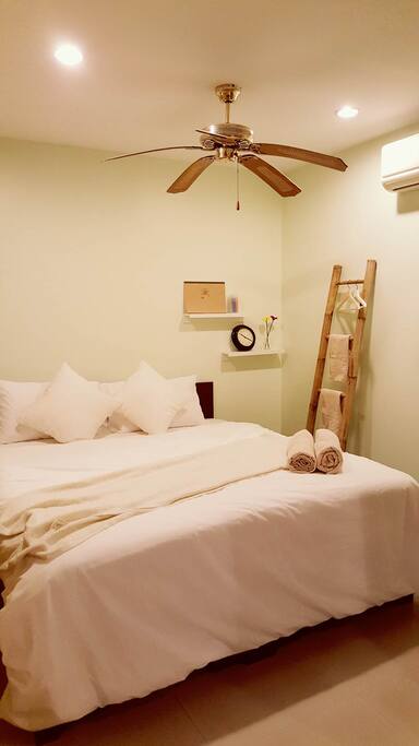King Private Bedroom 2 guests