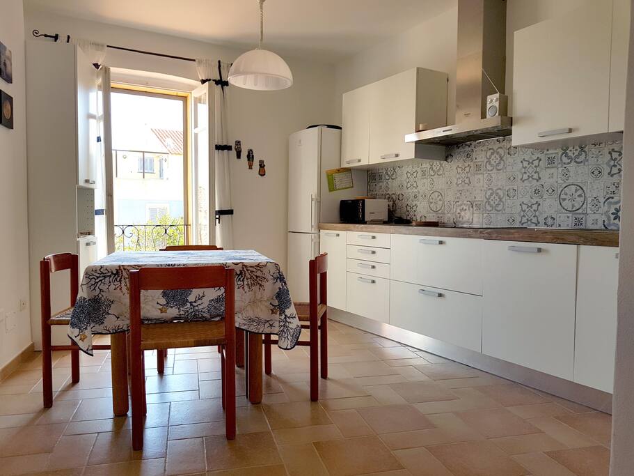 Fully equipped kitchen