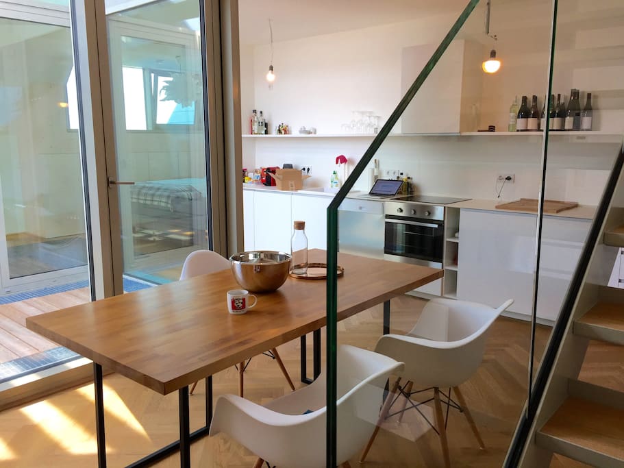 kitchen / dining room