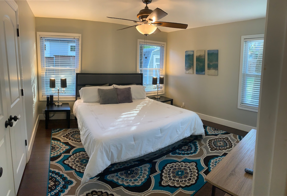 מאסטר עם מיטת קינג סייז