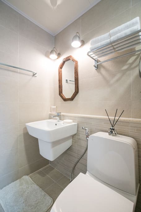 bathroom-1