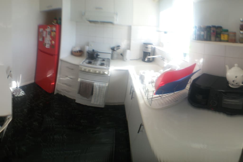 Fridge, stove, oven, coffee machine, toaster available