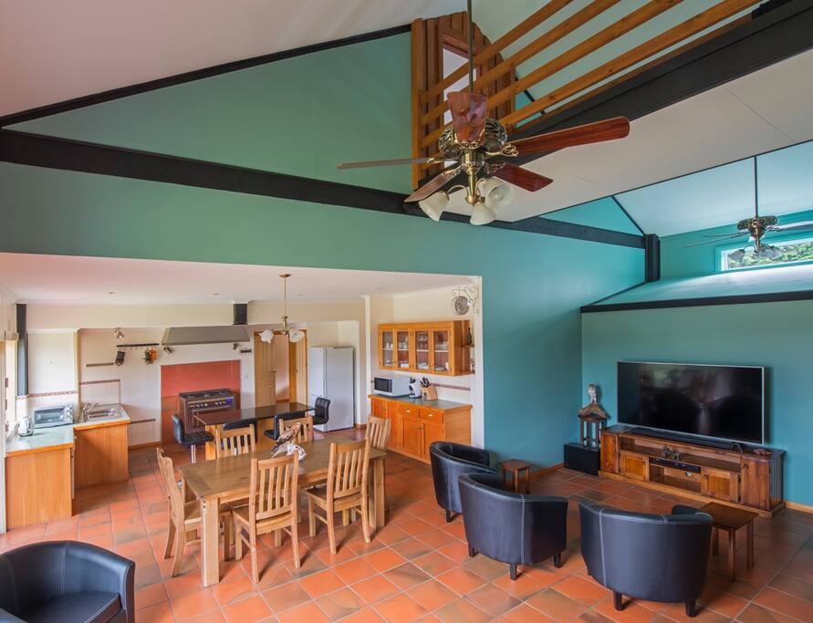 Kitchen-Dining-Lounge Area