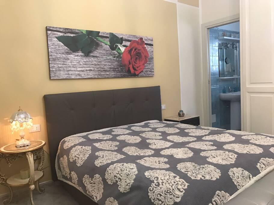 camera matrimoniale/double bedroom