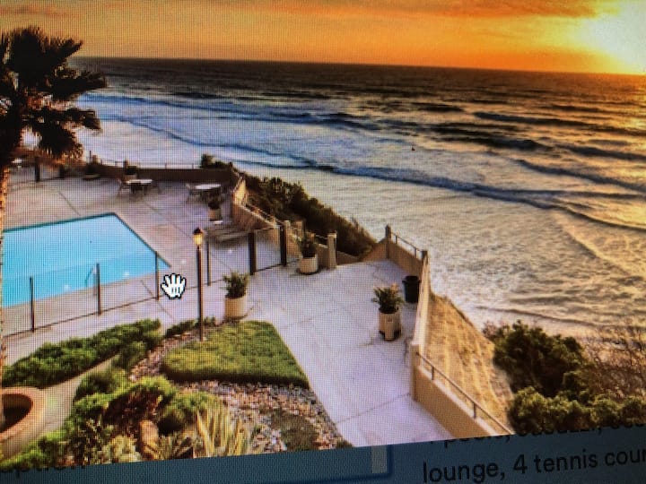 Luxurious Large Solana Beach Condo Condominiums for Rent in Solana