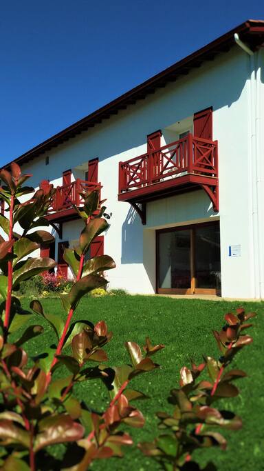 Chambres d’hôtes Ondicola au Pays Basque, à Macaye, près de Saint Jean Pied de Port, Itxassou, Cambo Les Bains, Espelette, Saint Jean De Luz, Biarritz, Bayonne
