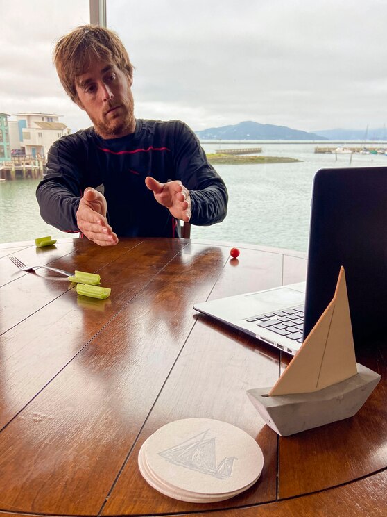 Mostrar imagem fornecida pelo anfitrião em ecrã inteiro