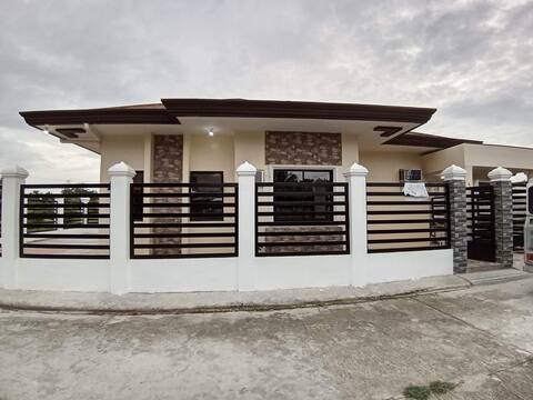 Air-conditioned Guest House