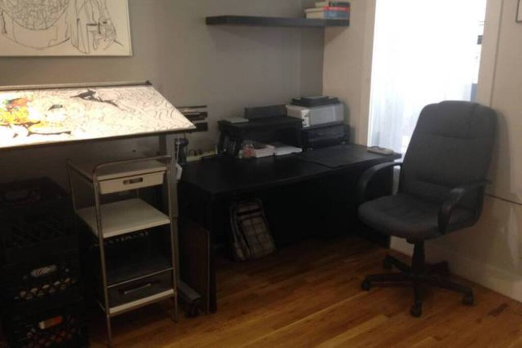 Big Desk to work off of!