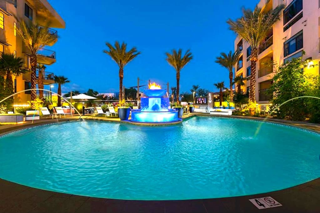 Outstanding condo in one of the finest area's in scottsdale