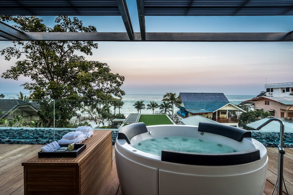 SUN1 Jacuzzi Sea View