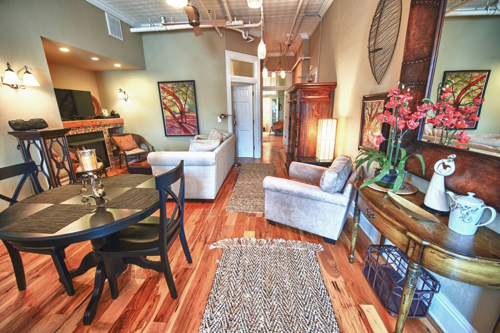 Open Living Area